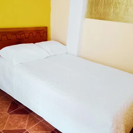House 1 Bed 1Room 1 Floor